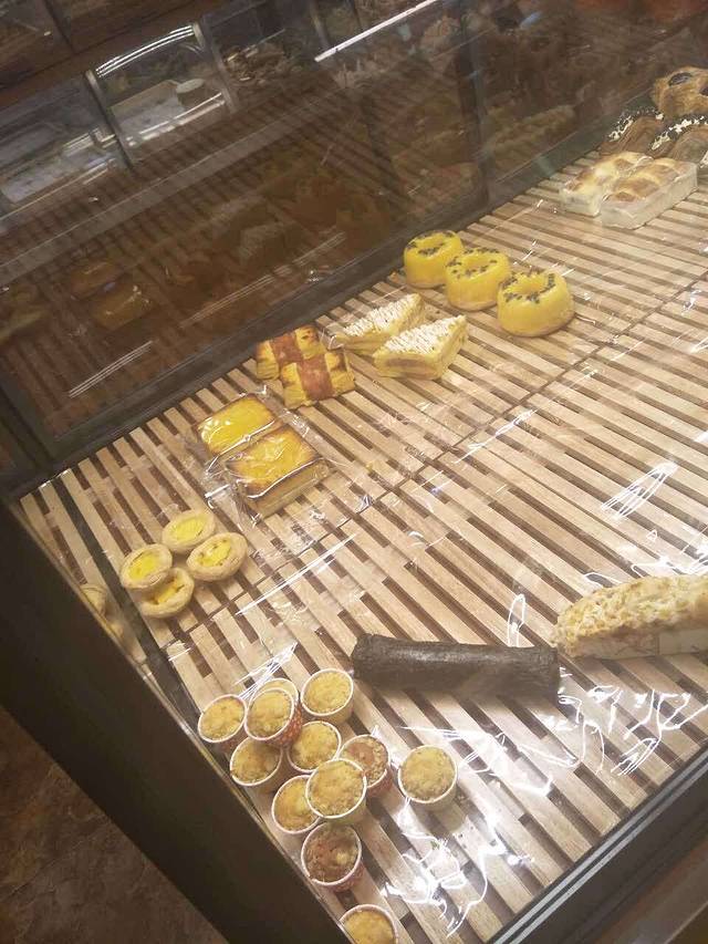 百乐面包房(总店)