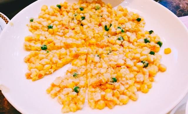 莲花石酸菜鱼(海滨东路店)