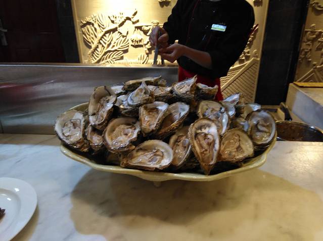 阳光西餐厅自助餐