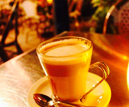 Cafe de la Plaza