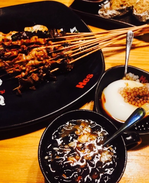 he's何师烧烤(九街店)