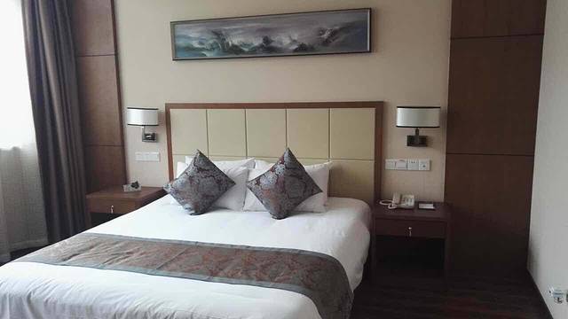 云庭国际花园酒店餐饮