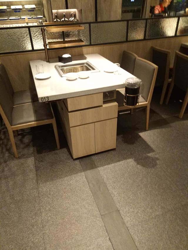 海底捞(商鼎路店)