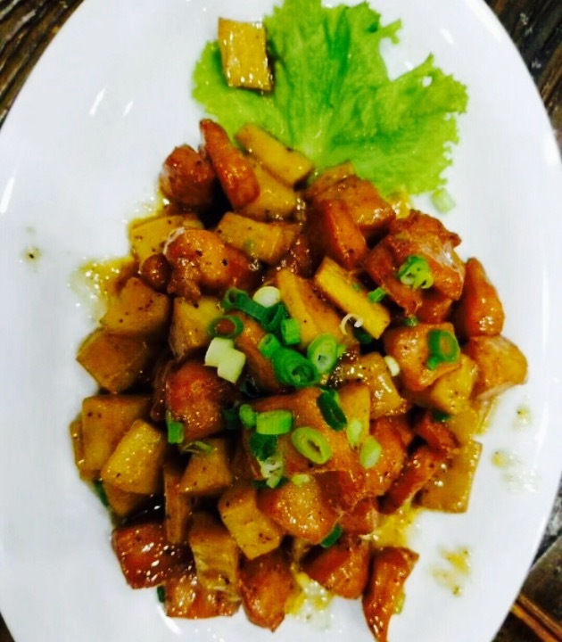 宽哥烧烤海鲜大排档(台东八路店)