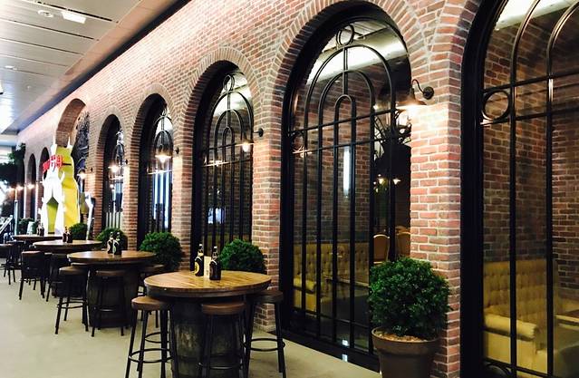 星巴克（南港高铁）