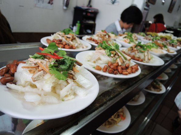 老眷村川味牛肉面