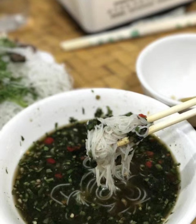 芒市桂家撒撇(三桥夜市店)