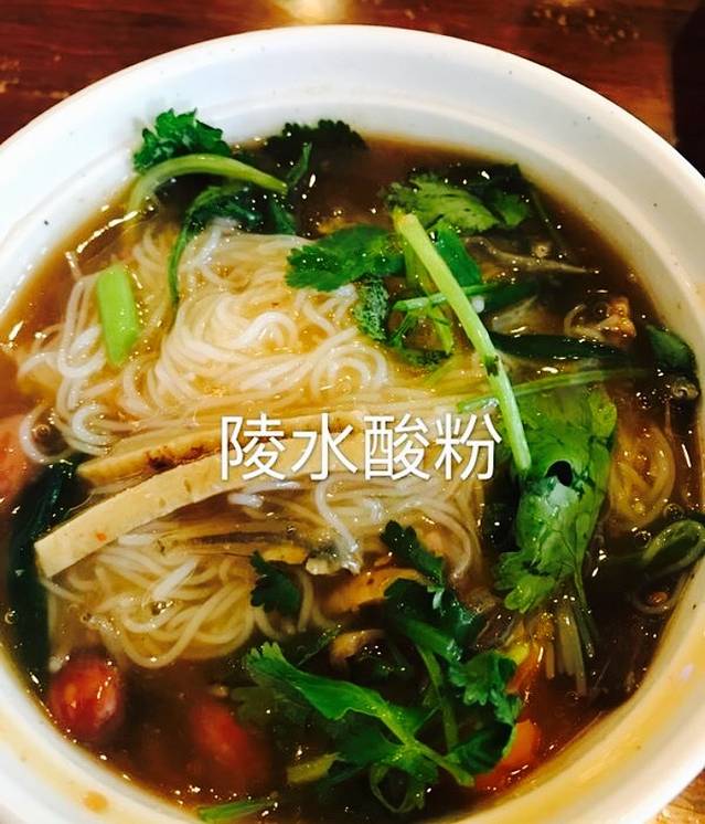 骑楼风情小吃城