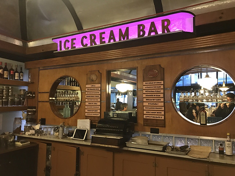 The Ice Cream Bar旅游景点图片