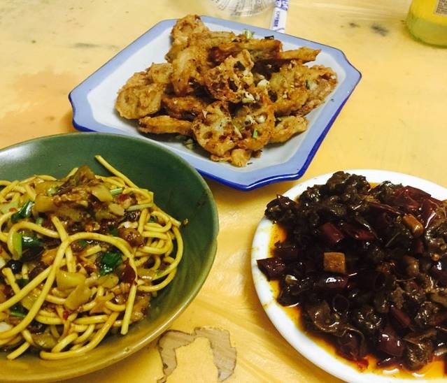 蔡哥臭豆腐(总店)