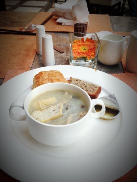 悦河咖啡厅-西餐厅