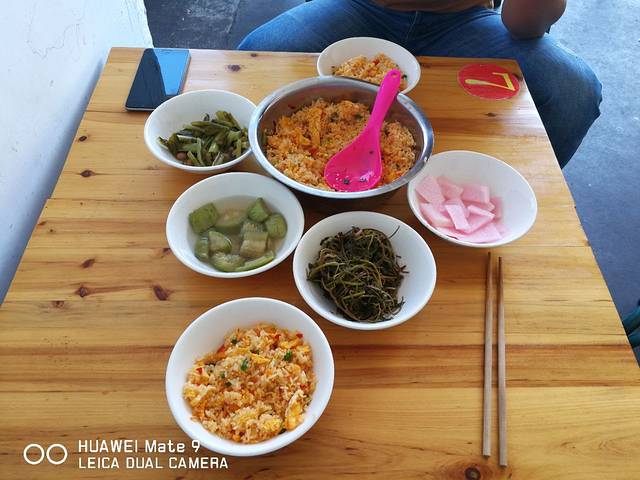 将军峰黄秀蛋炒饭