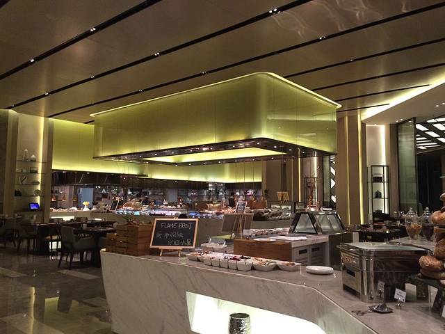 深圳前海华侨城JW万豪酒店·都会尚膳自助餐厅