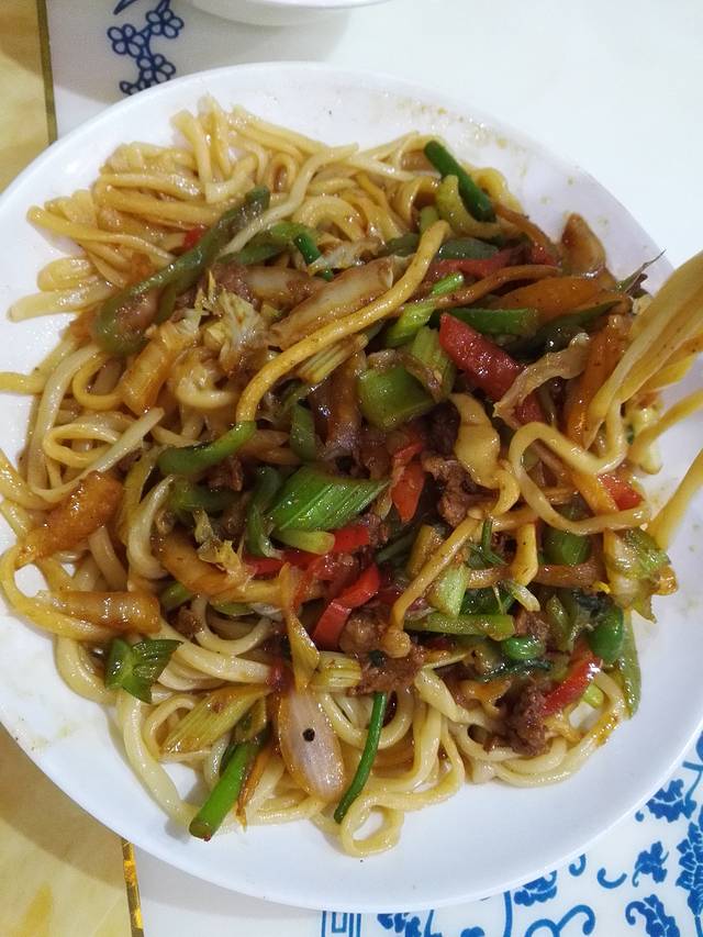 俞歌爆炒拉面(甘州美食城店)