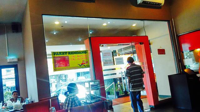 Rumah Makan Pagi Sore