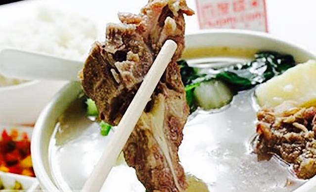 国标砂锅排骨饭(三江路店)