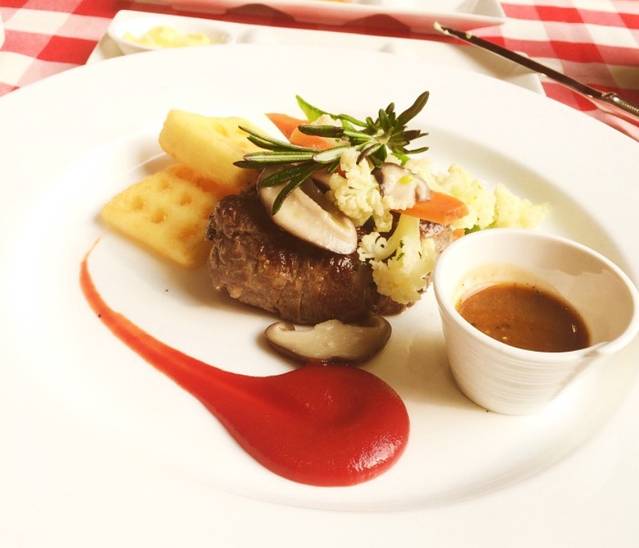 北京诺富特和平宾馆·卡本妮法餐厅