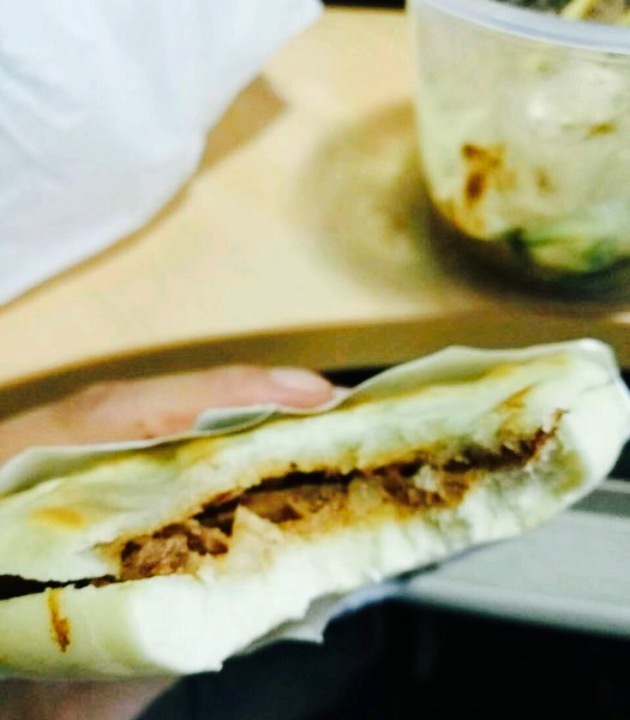 凉皮先生·肉夹馍·酸辣粉·米线(南湖东园博泰国际店)