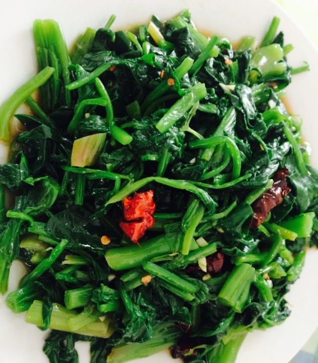 铁强绿色农家饭庄