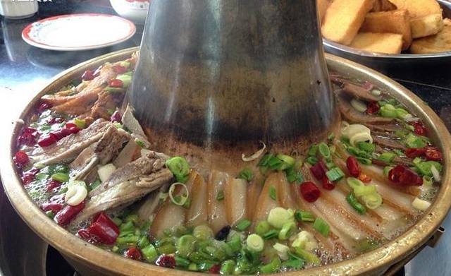 陆记源·青海土火锅(饮马街店)