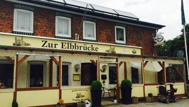 Zur Elbbrücke