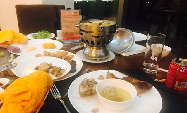 听松楼花园酒店·自助餐厅