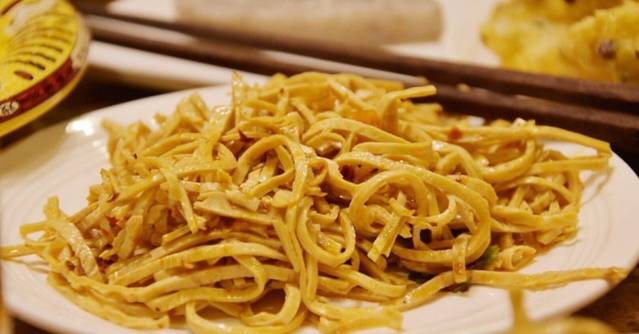 渝城小雨重庆火锅(保利设计之都店)