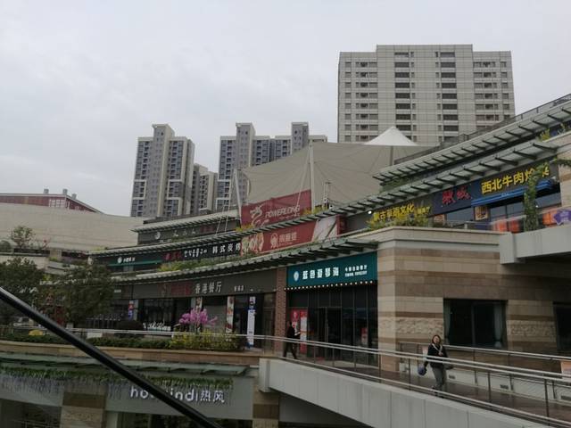 上海嘉定宝龙广场