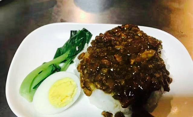 荣记美食(大方城小区店)