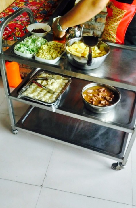 青年点铁锅炖(宏远街店)