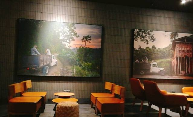 星巴克(广州益丰广场店)