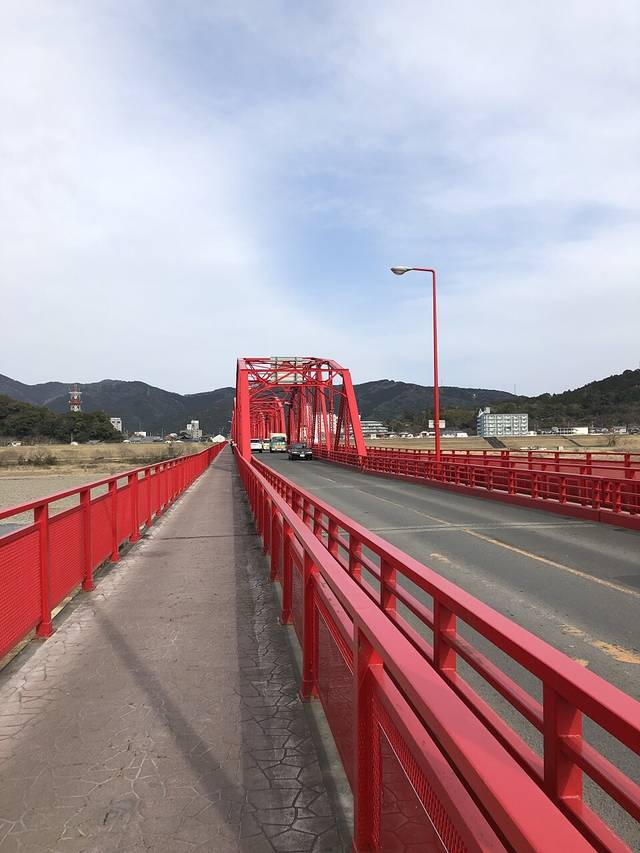 物産館サンリバー四万十