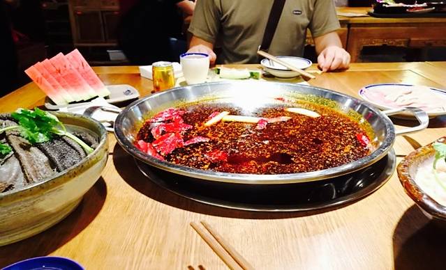 酒城大贰火锅旗舰店