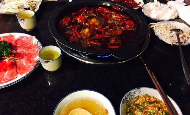 渝大狮老火锅(成都旗舰店)