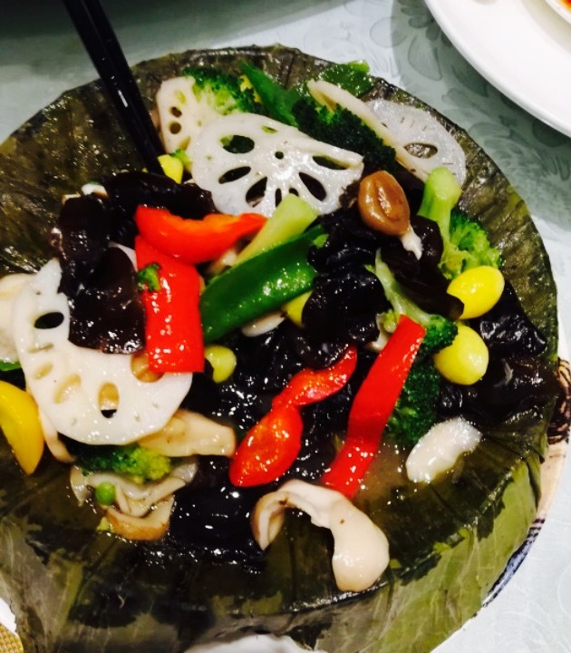 味知苑烤鸭店(丰收路店)