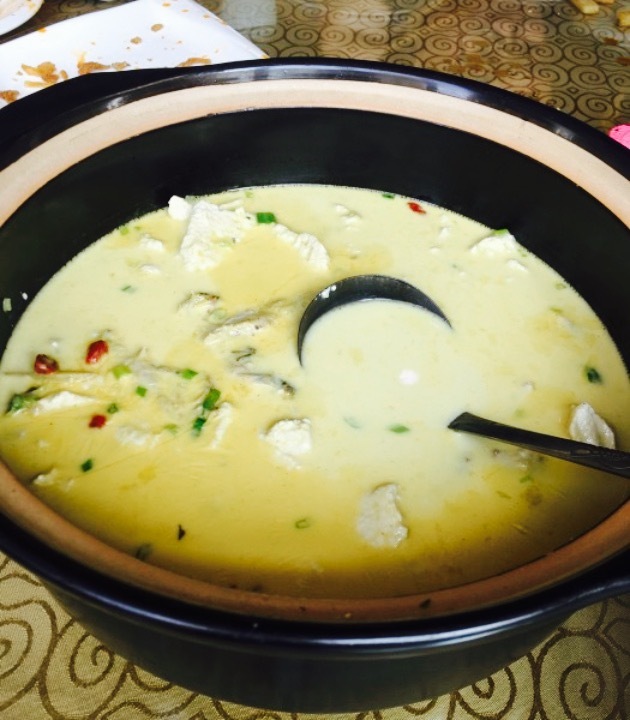 愉大姐聚源春渔荘