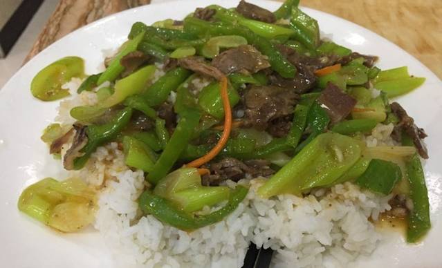 震亚牛肉面(莲花五村老店)