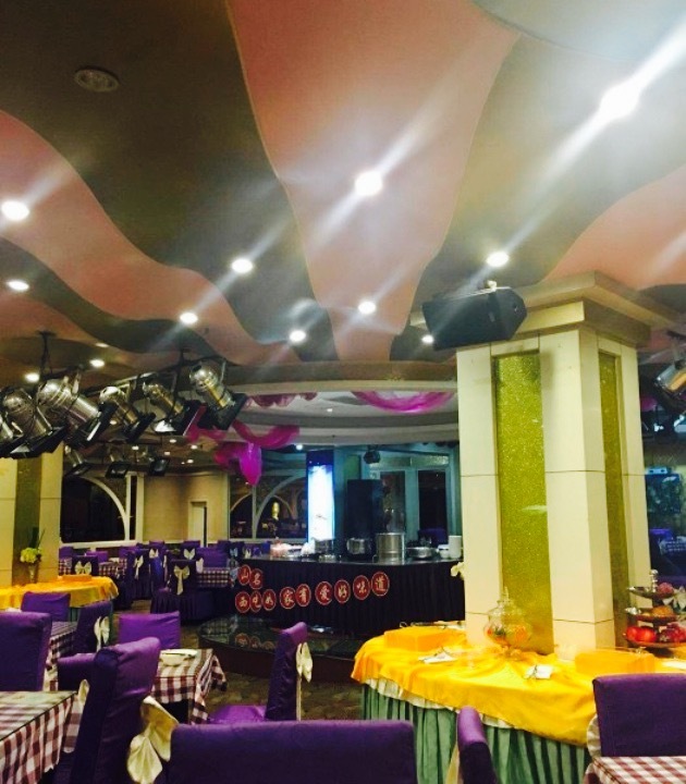 蓝波湾假日酒店·自助餐厅