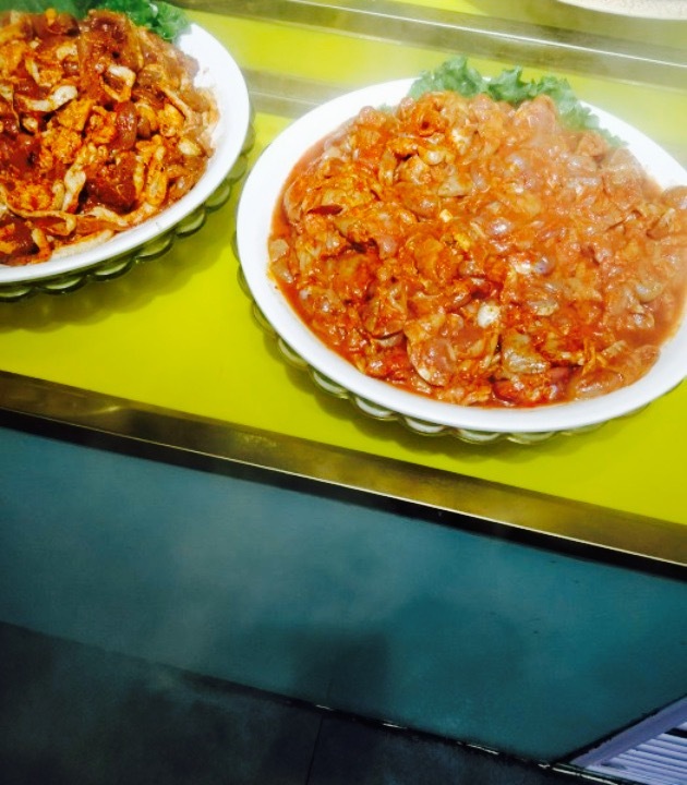 韩含轩海鲜自助烤涮一体美食城