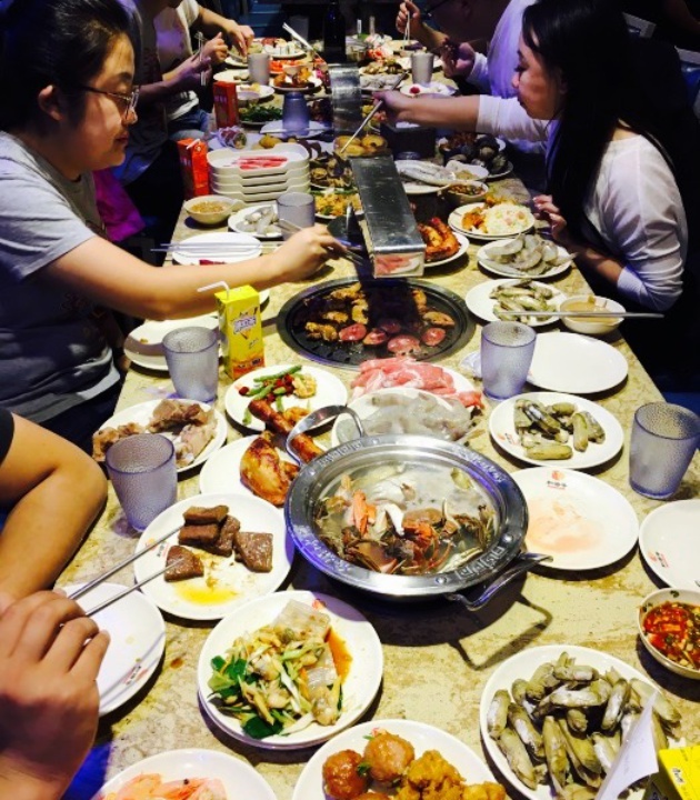 和谐号海鲜烤肉自助餐厅(新天地店)