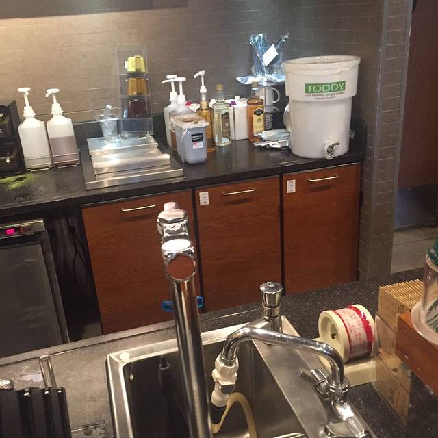 星巴克(浙江奥特莱斯店)