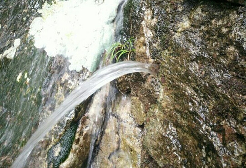 灵通岩