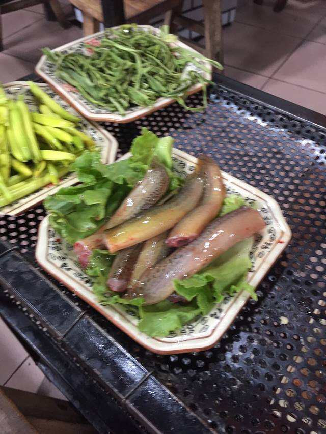 重庆砂锅鳝鱼火锅