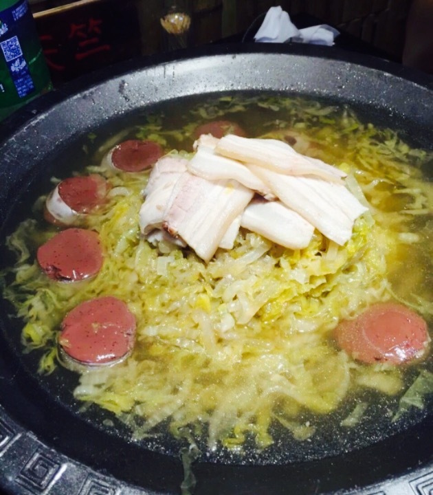 北京鹤城金鸽坊餐饮中心(李遂店)