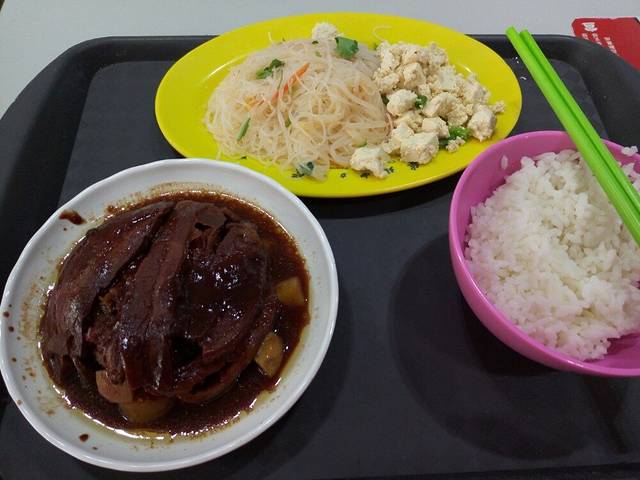 华北电力大学2食堂