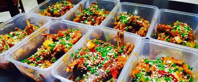 鸭爪爪特色火锅(丰源店)