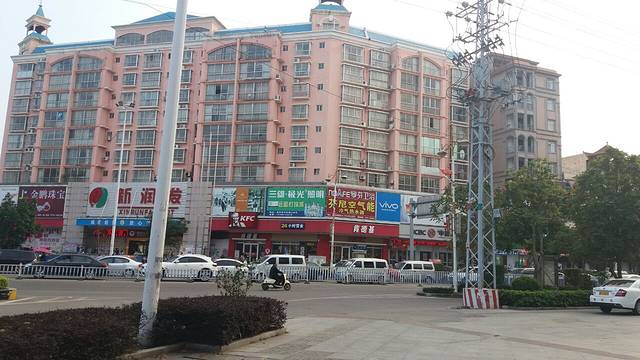 华姐鸡粉(教育路店)