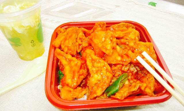 品味斋餐厅(财大店)