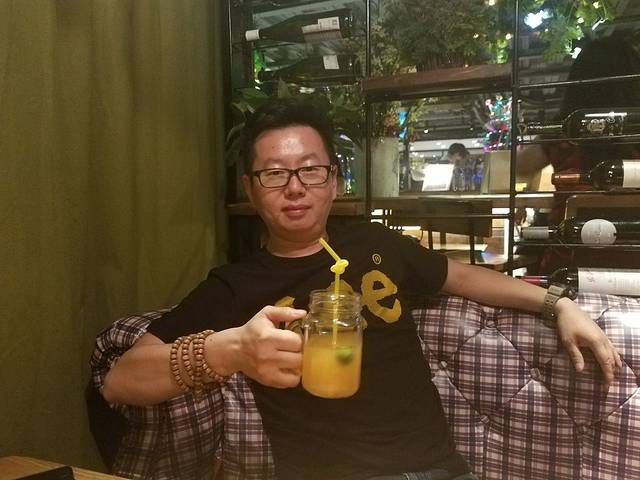 胡桃里音乐酒馆(三阳路店)