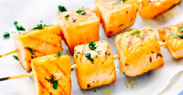 老四烧烤麻辣烫扎啤广场